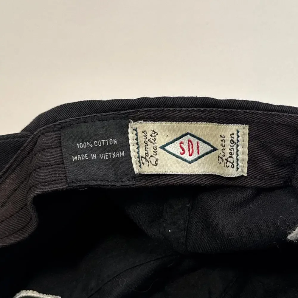 Vintage faded‎ black cap with ajustable strap